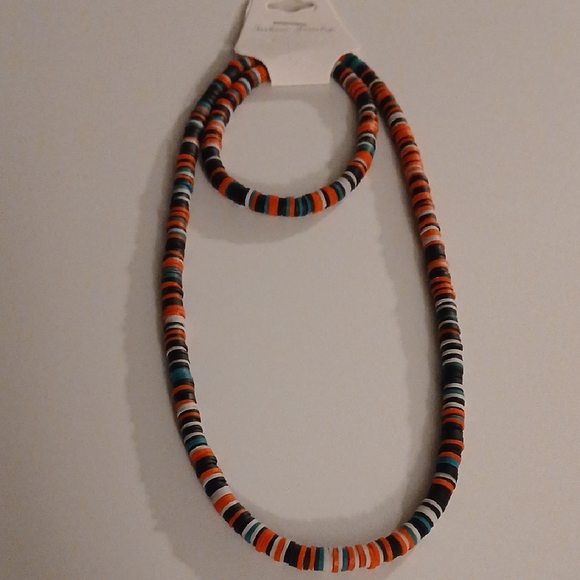 Multicolor Beaded Necklace - Picture 1 of 1